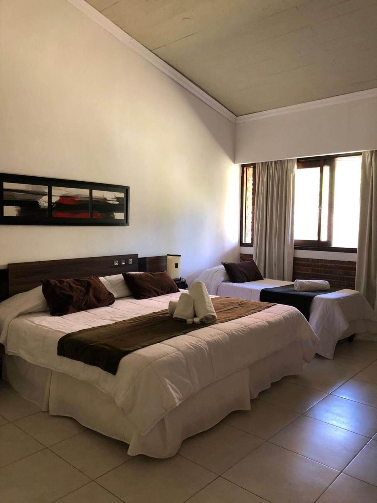 Complejo Laderas Del Cerro Hotel Piriapolis Bagian luar foto