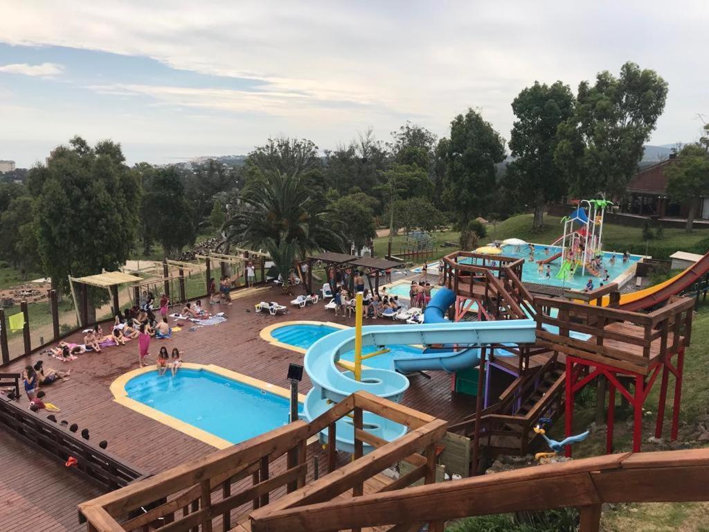 Complejo Laderas Del Cerro Hotel Piriapolis Bagian luar foto